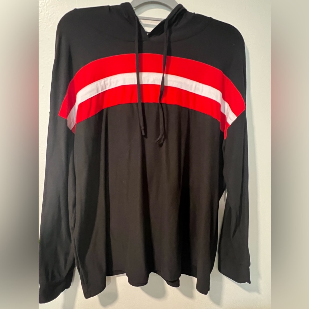 T-Shirt Hoodie